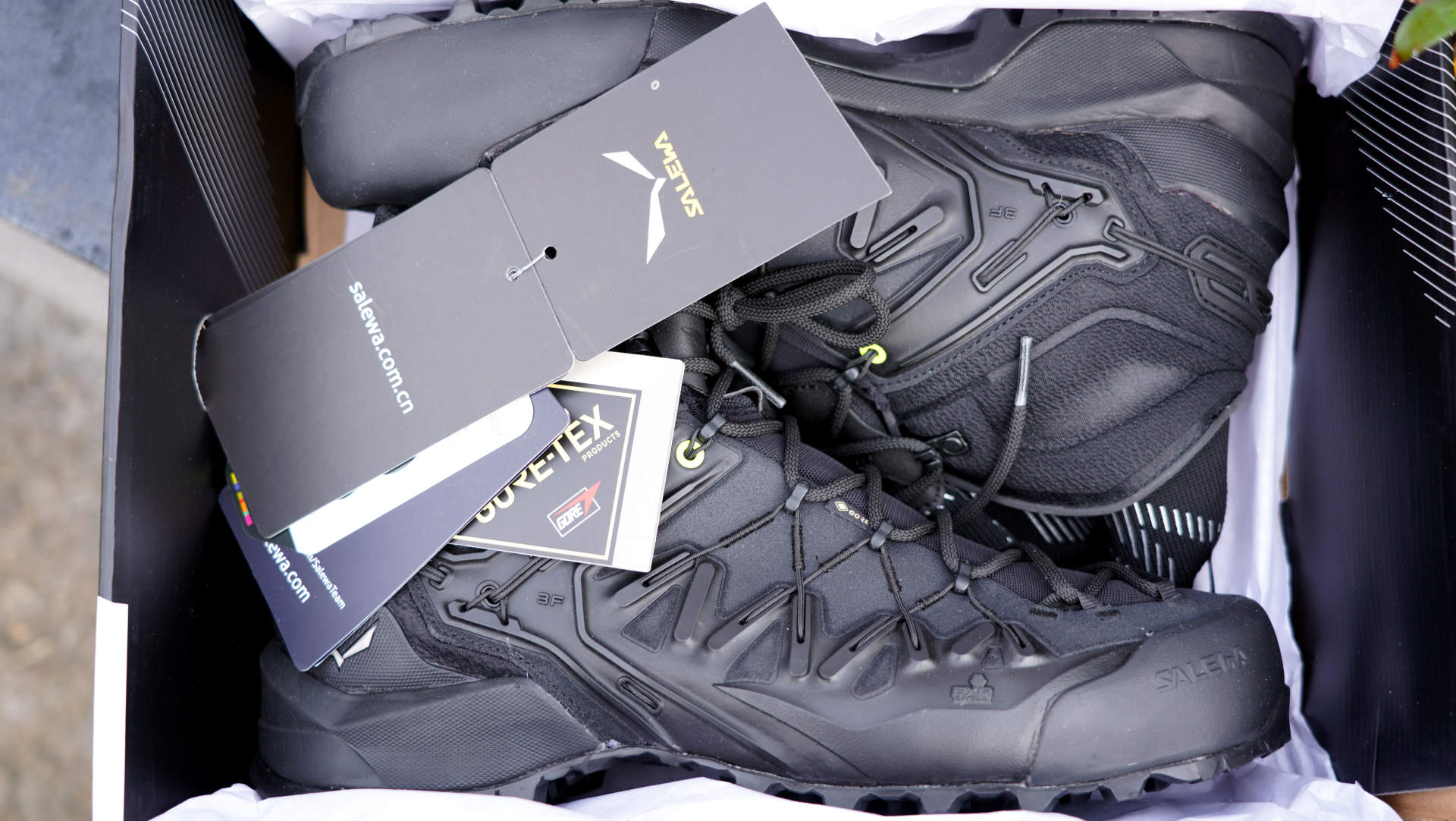 “铠甲”上脚后，所行皆坦途-沙乐华户外GORETEX鞋体验