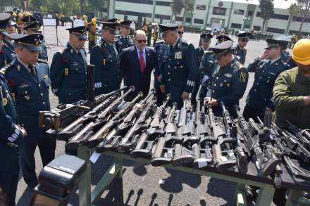 巴雷特m82a1是狙还是炮,巴雷特重狙m82a1的真实威力