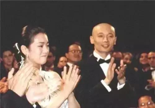 花百万走上红毯,戴安娜王妃红毯