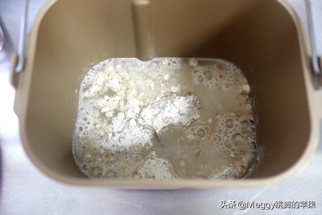 面包机制作欧包的技巧,面包机做欧包做法教程