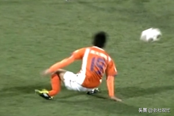 张弛鲁能精神站上领奖台才是胜利,山东鲁能张弛最新比赛