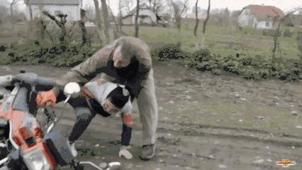 不作死不会死搞笑片段,不作死就不会死搞笑小视频