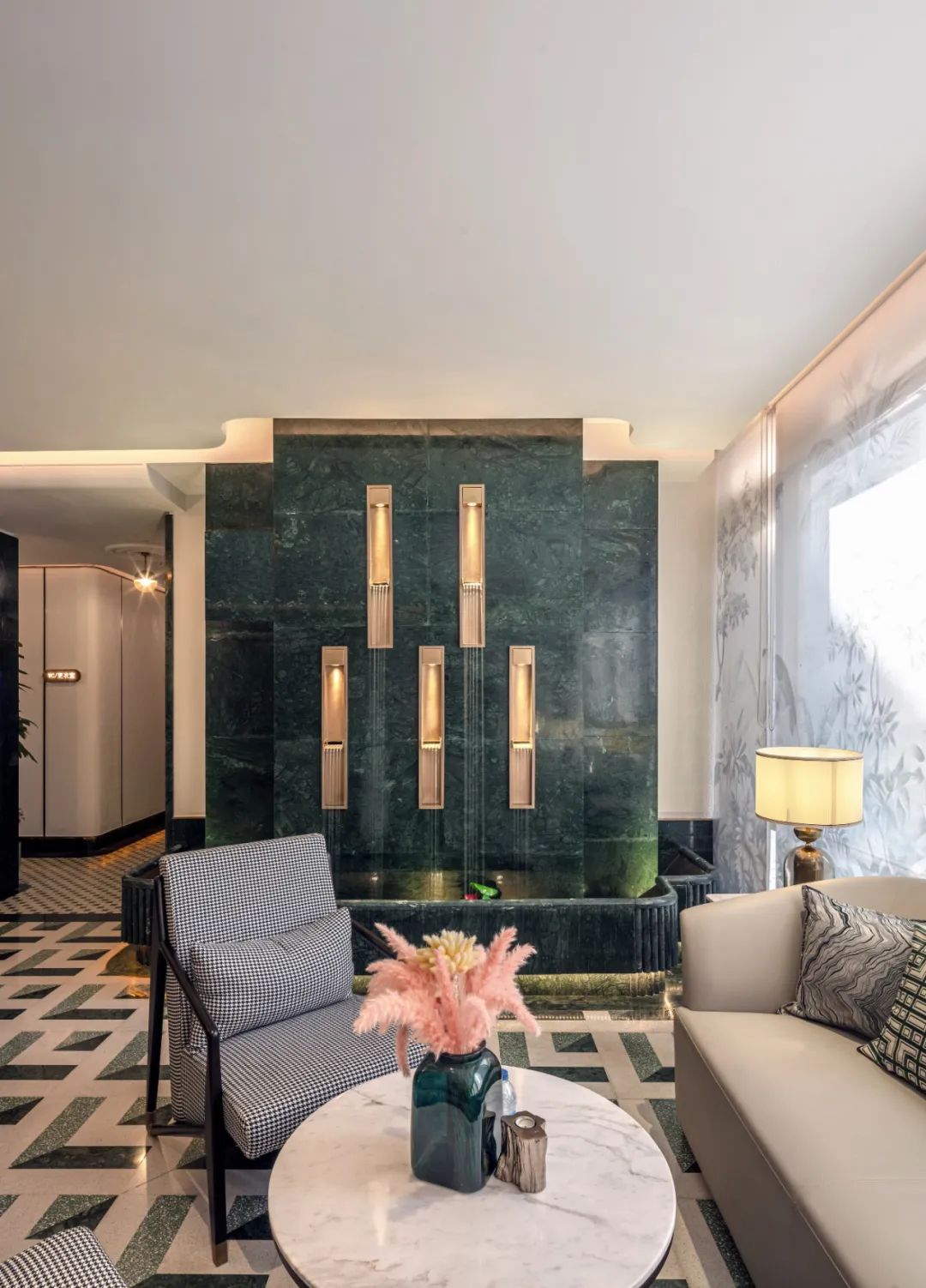 古典与流行的融合,古典韵味与现代气质