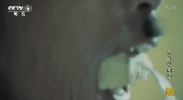 “我们都是小把戏”，这部92年神作，对成人世界的暗讽不输周星驰