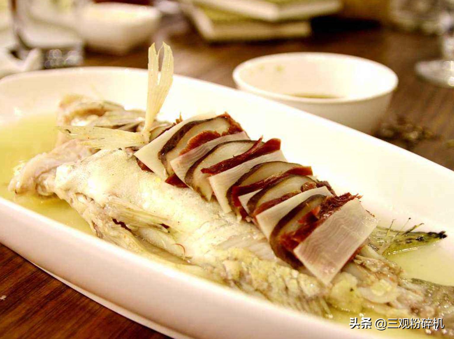 艾草大米发糕,艾草粘米粉发糕最正宗的做法