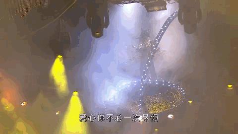 和49岁的她比，流量们的努力好廉价