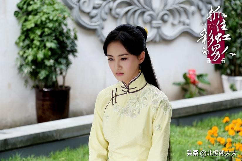 娱乐圈女星白莲花,盘点演艺圈十大白莲花女星