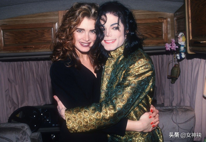 杰克逊年轻时的照片图文,杰克逊年轻时的照片大全图文