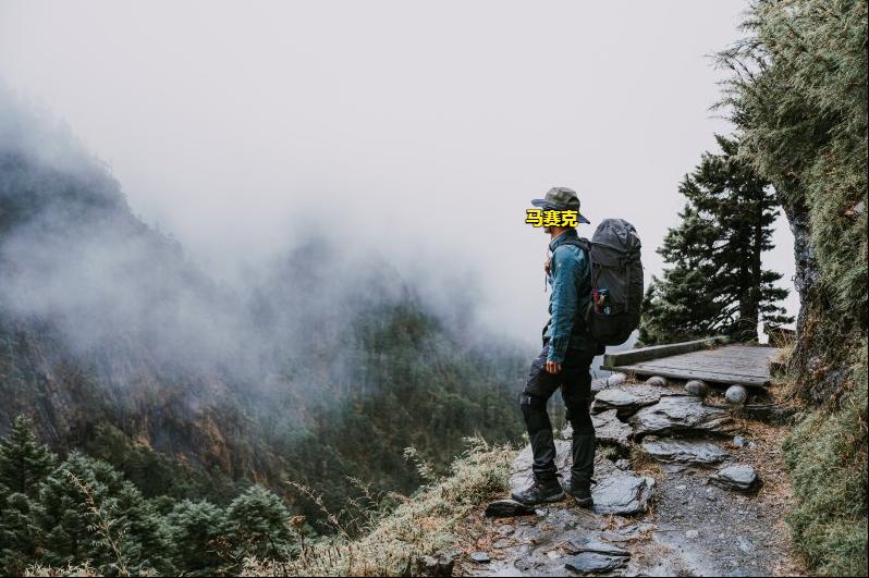 瑞典北极狐fjallraven羽绒服m码,fjallraven北极狐双肩包75折