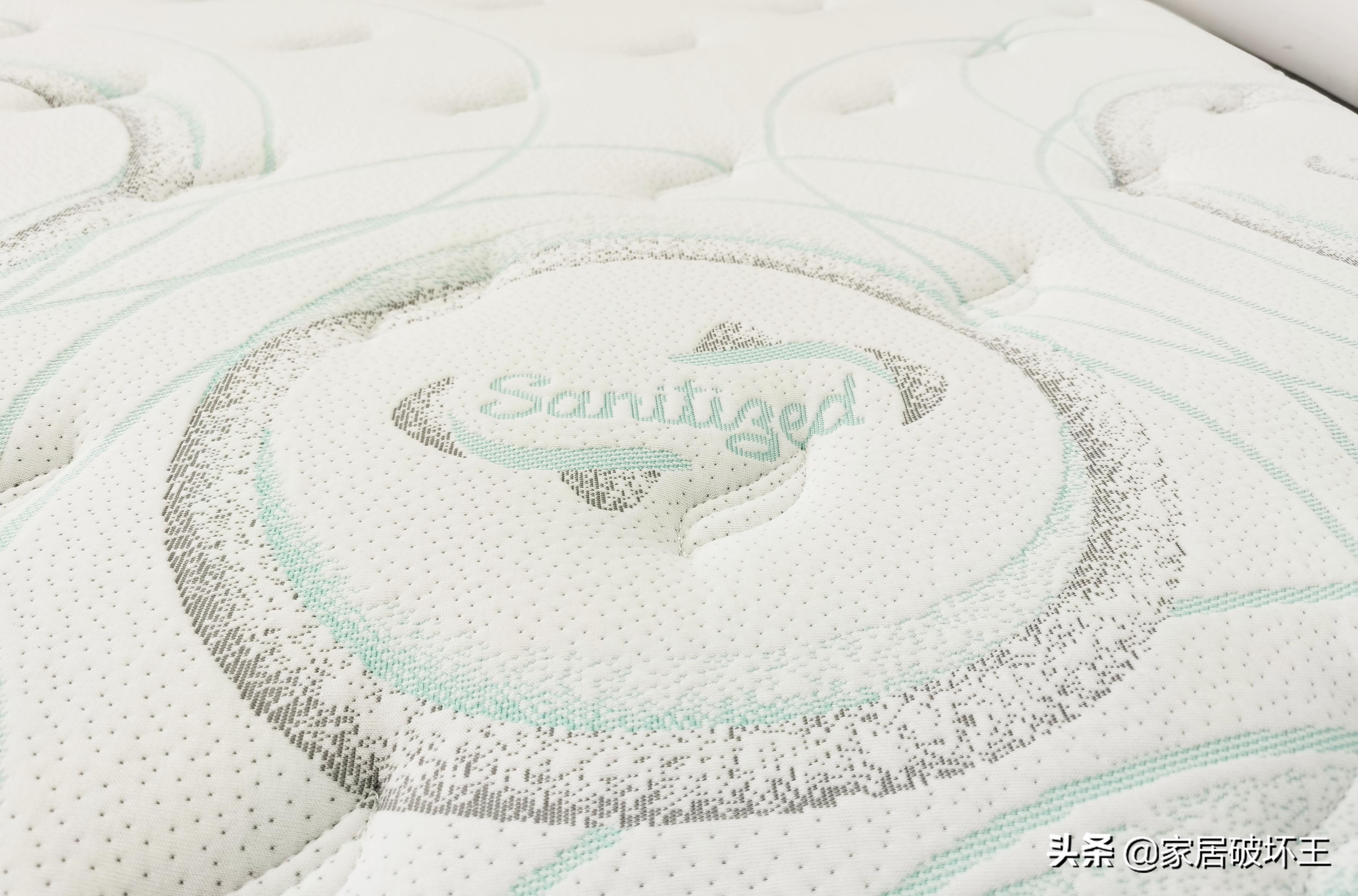 喜临门黄麻和椰棕床垫区别,喜临门黄麻床垫里面白色的是什么