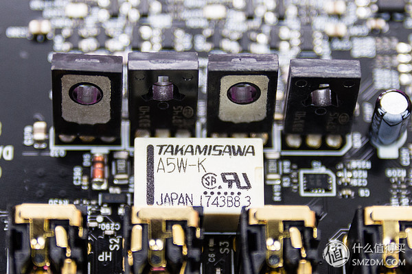 蓝宝石amdrx5804g,amd蓝宝石rx580多少w