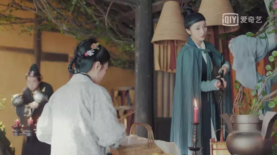 剧情雷人设糟，一山更比一山“高”，新倚天终于找到垫背的了