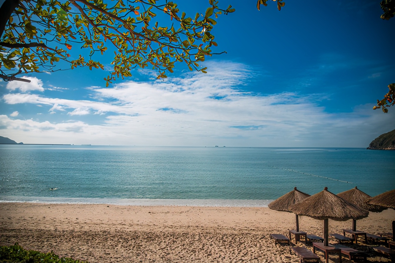 三亚无边际泳池网红酒店,三亚别墅酒店带私人泳池
