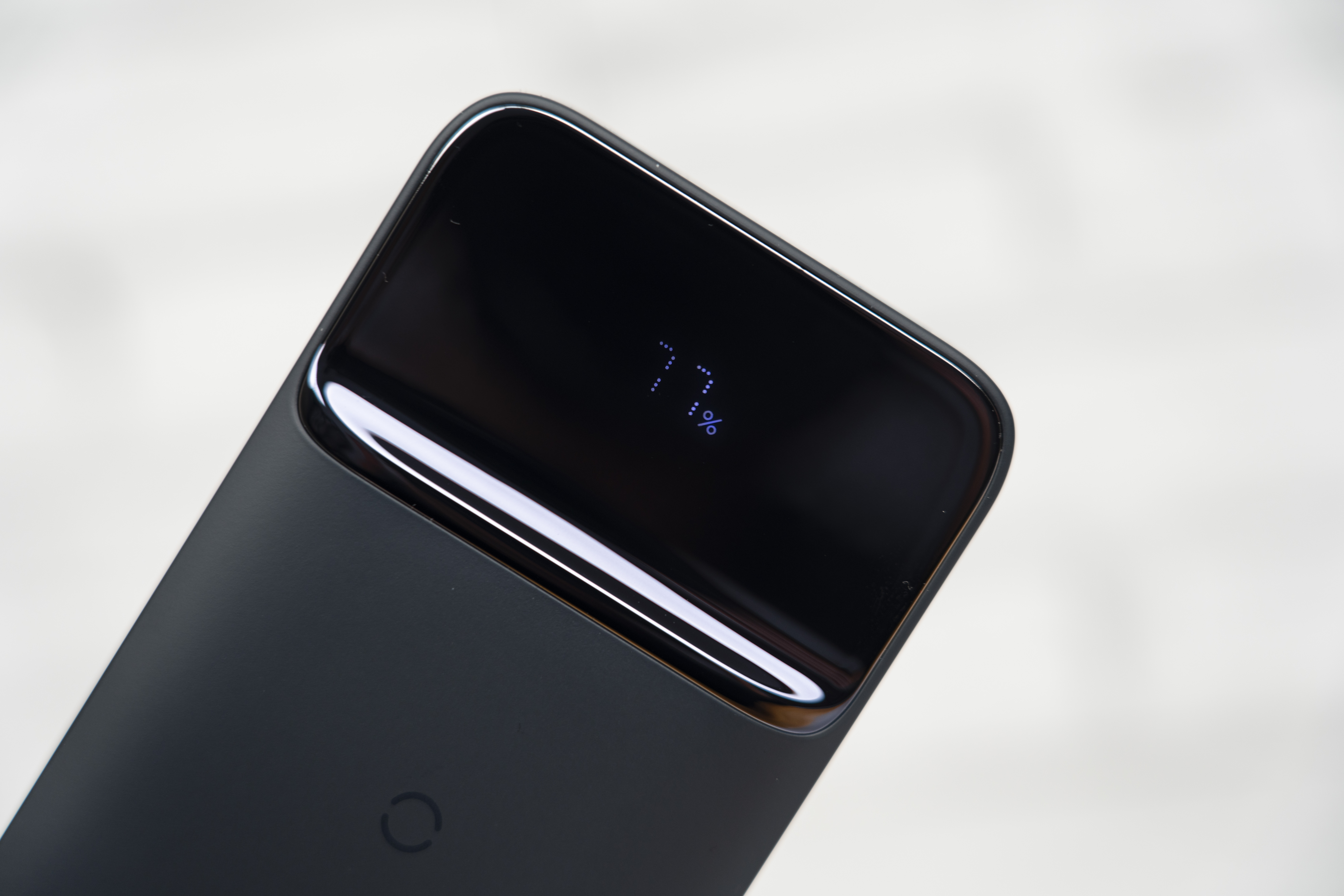 倍思10000磁吸充电宝测评,倍思无线磁吸快充