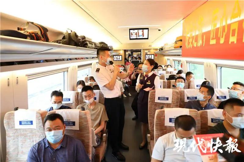 国内开通的第一条高铁,中国已开通的连接国外的铁路