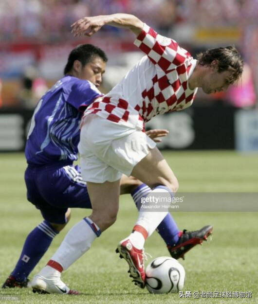 寰峰浗鐞冮瀷,褰撳勾琚窐姹扮殑鐞冮瀷鐗屽瓙