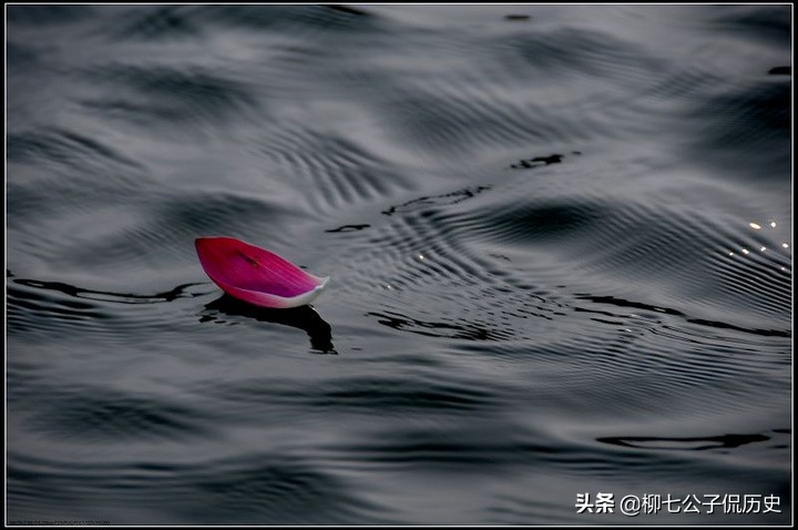 如果一个人一直拉黑你你该怎么办,把你最在意的人拉黑了会怎么样