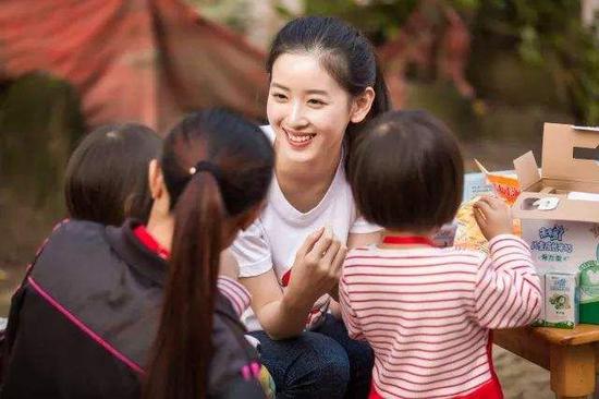 b面人生小说,b面人生女主人