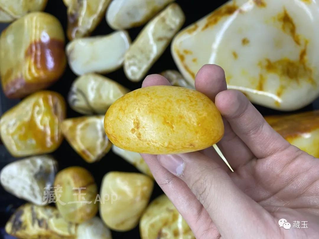 一组假皮特写!七大特征让你一眼看懂真假籽料