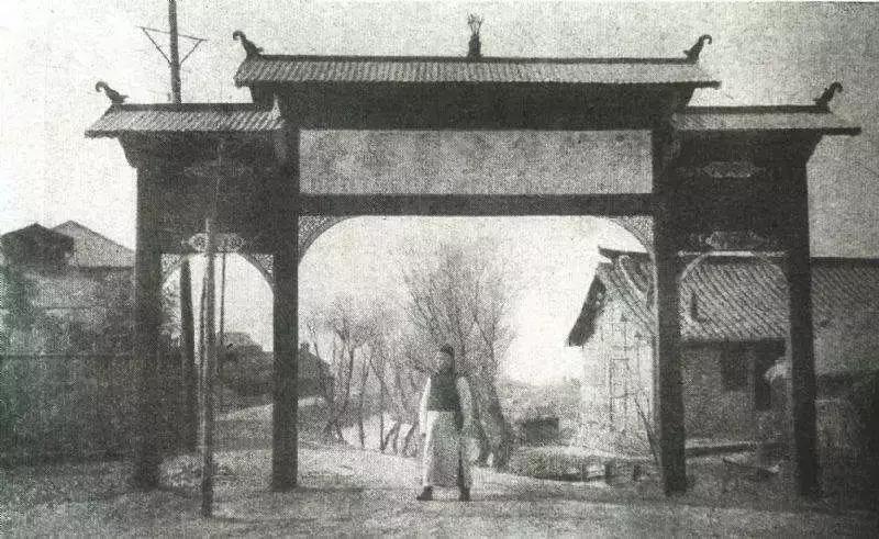 上海叫魔都其他城市叫什么,上海被称为魔都始于什么