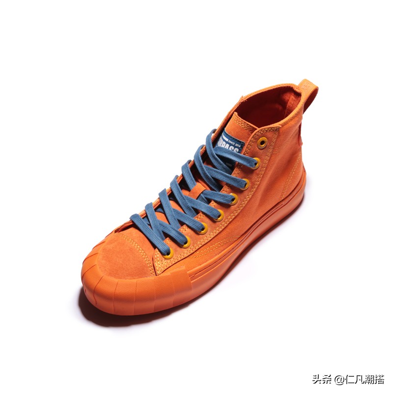 帆布鞋旧了的样子,帆布鞋越旧越好看吗