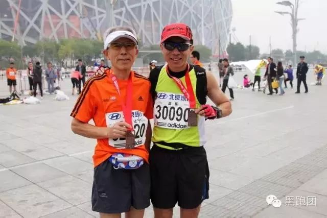 办成什么样都有人来——这就是北京马拉松的精气神