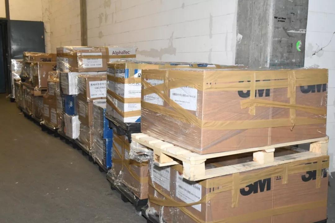 奥地利侨界捐助中国最大宗防疫物资,明搭国航回祖国最需要的地方