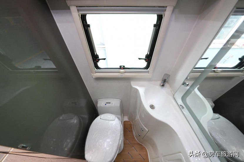 口碑最好的进口t型房车,骏驰房车评价