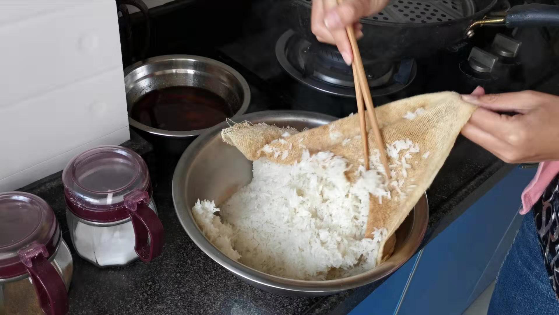 爱吃米糕一定要收藏学会这种做法,爱吃糯米糍粑的一定要收藏