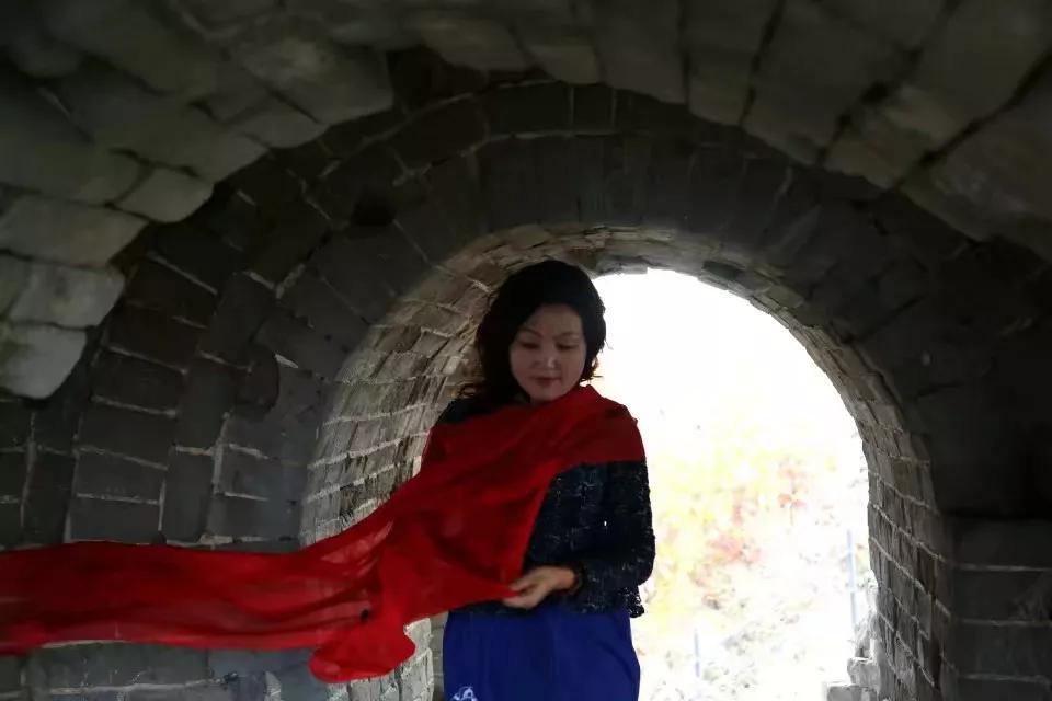 长城的眺望口和垛口,绥中锥子山长城风光