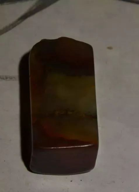 你一定没见过的广应寺坪石，样子俨然如古玉