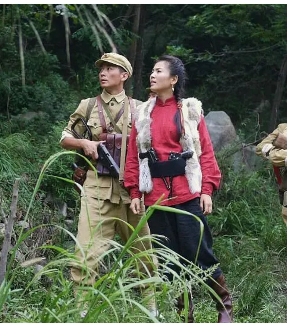 剿匪反特连续剧,保剑锋刘涛电视剧智取华山