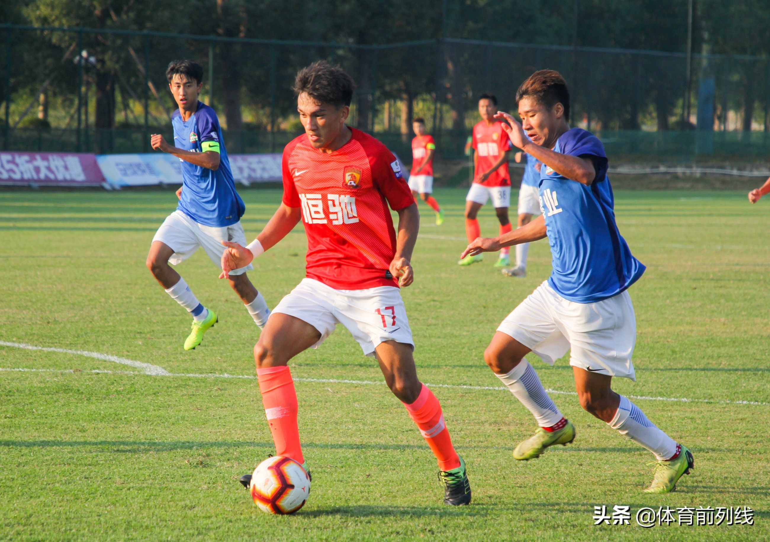 恒大足校精英教练,凯泽斯劳滕奇迹中甲