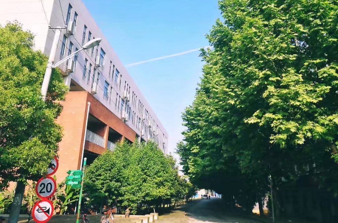 关于招生问答的解说,外院招生简章