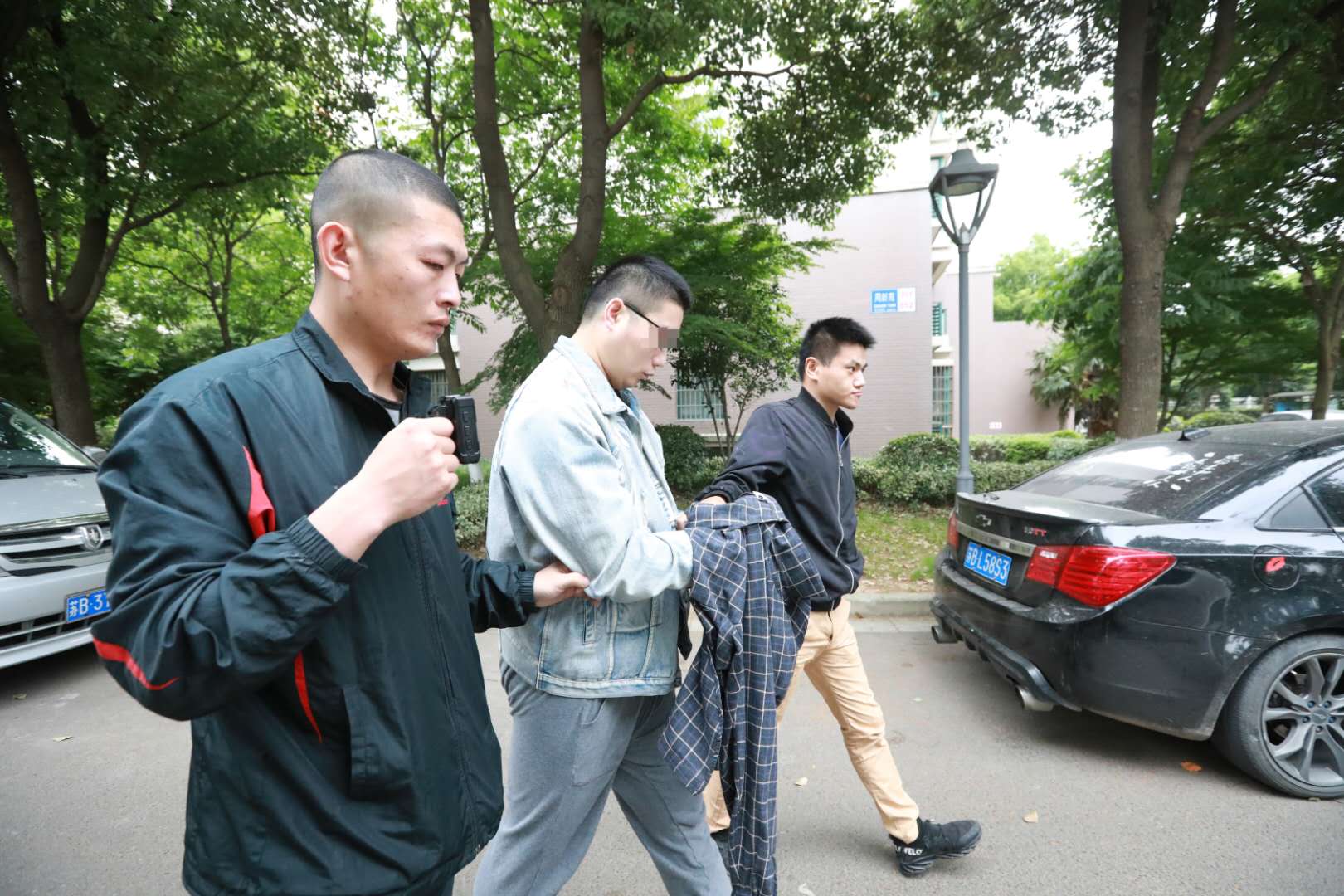 孝昌非法经营案十二名案犯获刑,涉案1000余万12人被抓