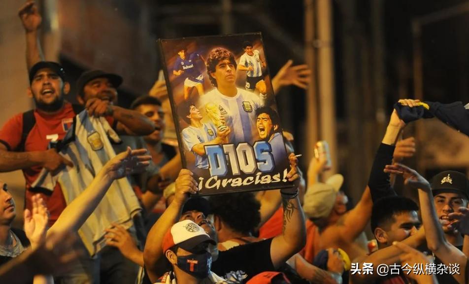 成于足球，毁于自我放纵，一代球王离开人世，给世人敲响了警钟