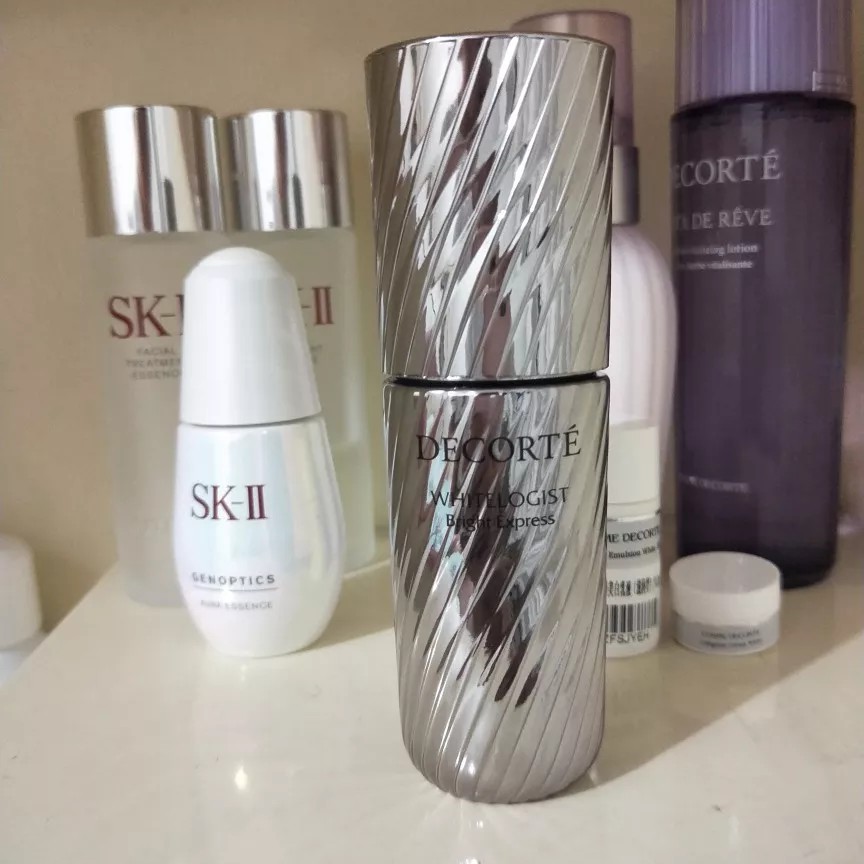 美白成分发展史丨维C、曲酸、377、光甘草定总有一个适合你