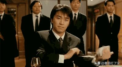 周星驰否认结婚：你看我都50岁了，还有机会吗？