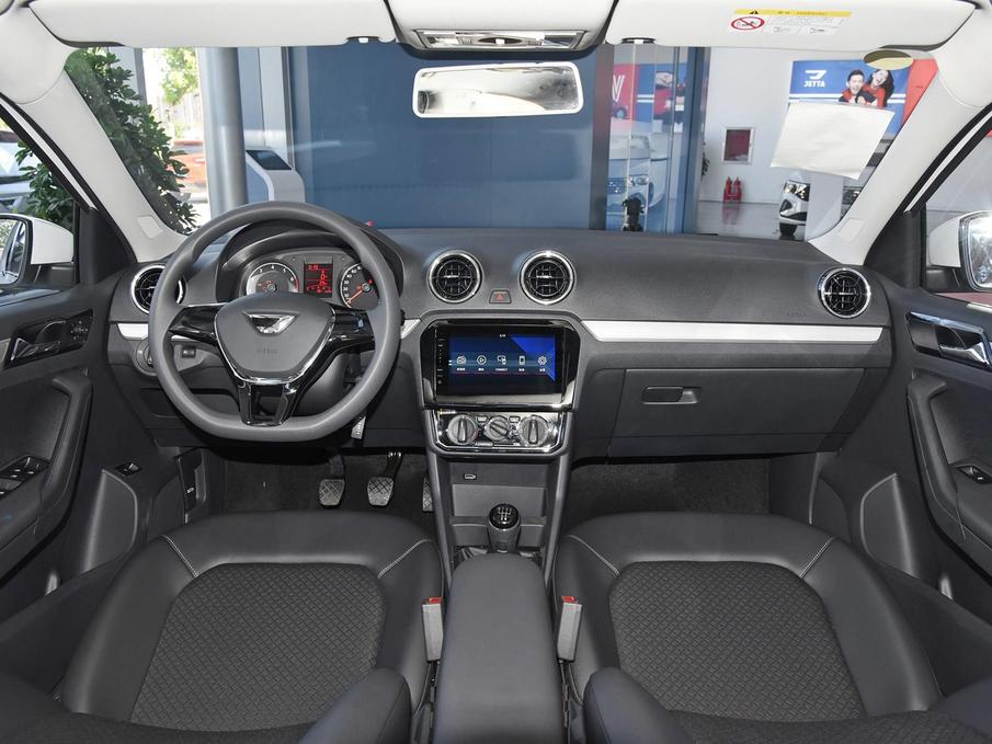 最便宜轿车国产5万以下,最便宜的家用车五万以下