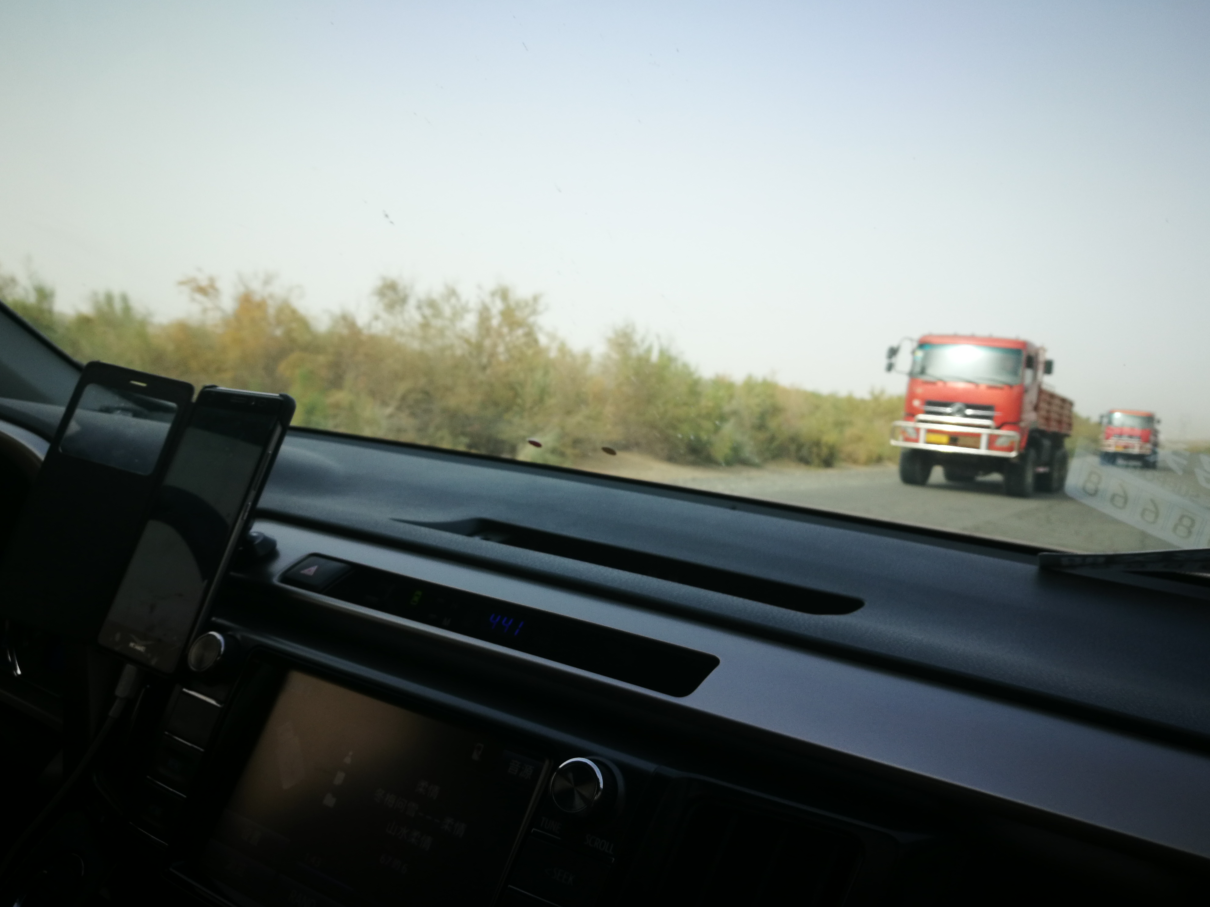 13000公里新手独驾*疆新**第23天——穿越塔克拉玛干沙漠，遭遇陷车