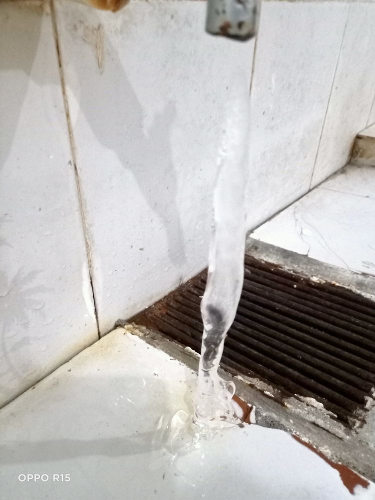 顶风冒雪抗严寒，战天斗地忍饥饿-布拖纪实