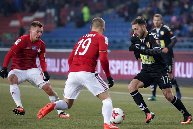 周三前瞻：东京FC，川崎前锋，横滨FC，名古屋鲸八，曼联