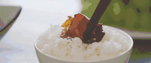 买猪肉老板问我是分期还是全款,卖猪肉全款付还是分期