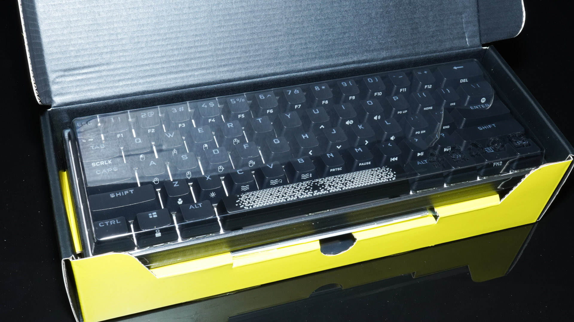 海盗船k95老款机械键盘功能,机械键盘海盗船k65怎么样