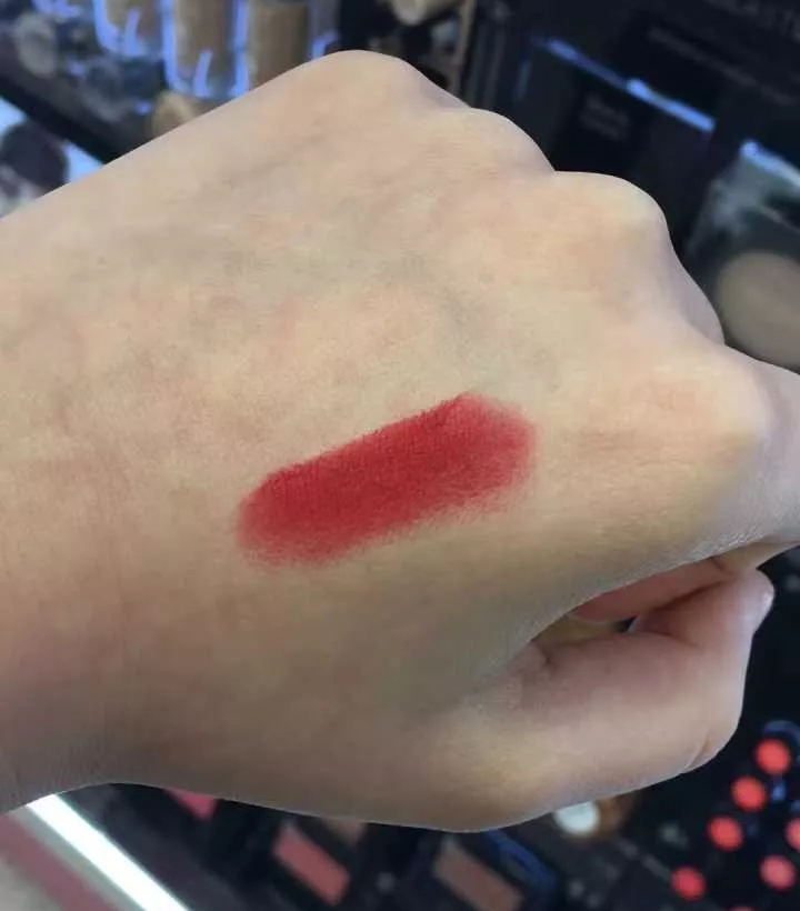 拼夕夕平价口红唇釉好用,口红推荐平价好用