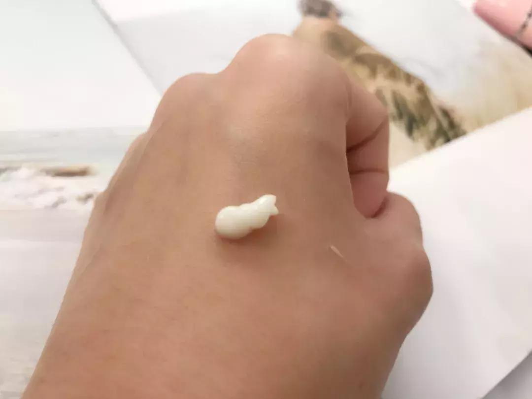 如何选一款适合自己的眼霜,怎样辨别好的眼霜