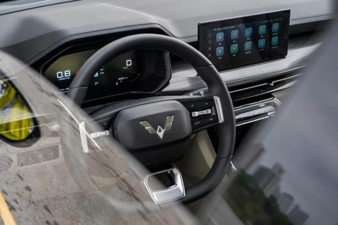 去柳州本地看五菱车,广西五菱参观