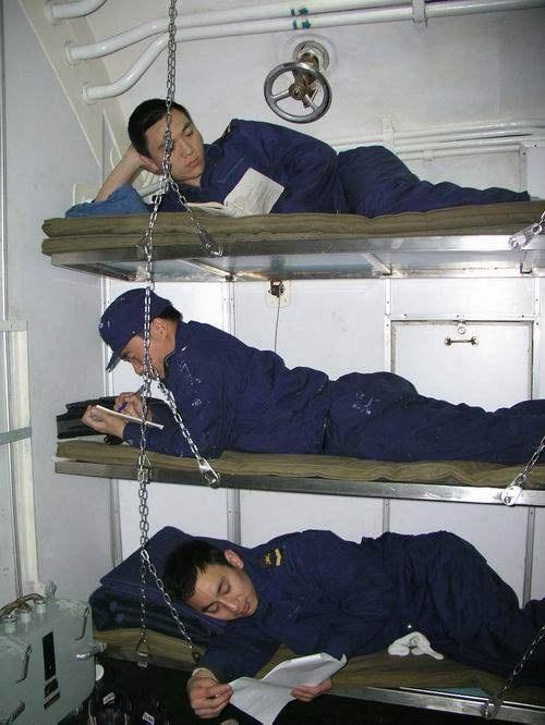 潜艇兵到底有多辛苦,为什么潜艇兵的水下生活十分艰苦