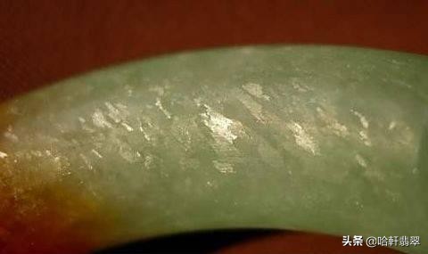 300多的玉髓镯子是真的假的,400元以上的玉髓是真的吗