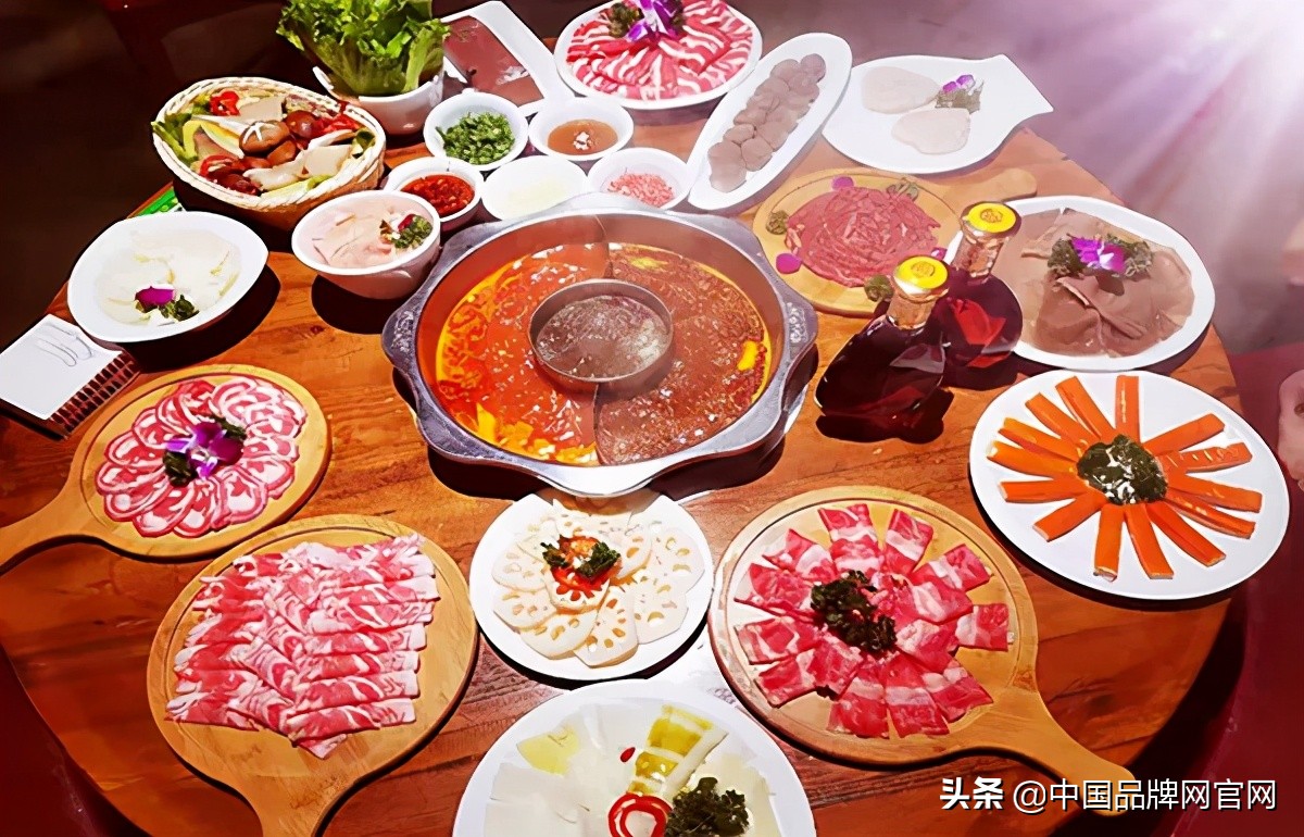 自热火锅排名榜第一名,小龙坎和海底捞哪个自热火锅好吃